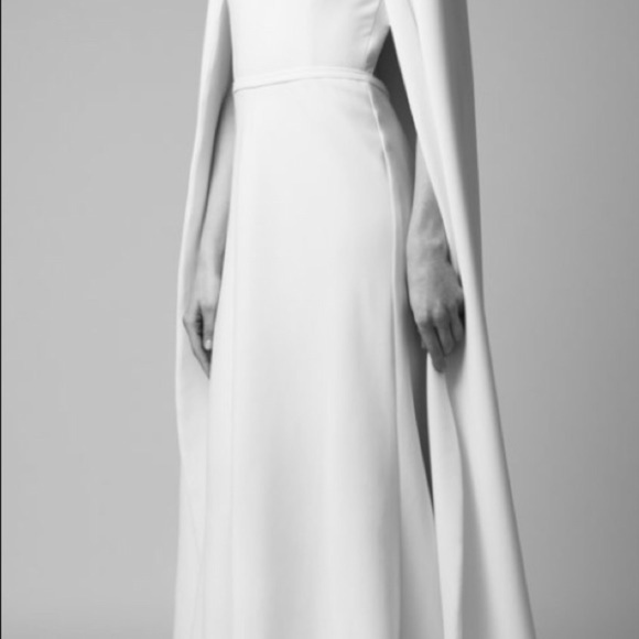 Sophie et Voila Wedding Icon Collection Cape - Picture 2 of 6